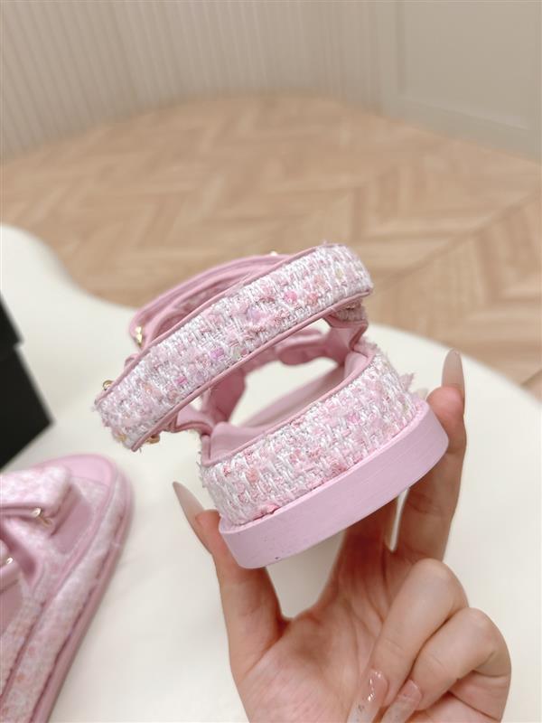 20251128184437983 280